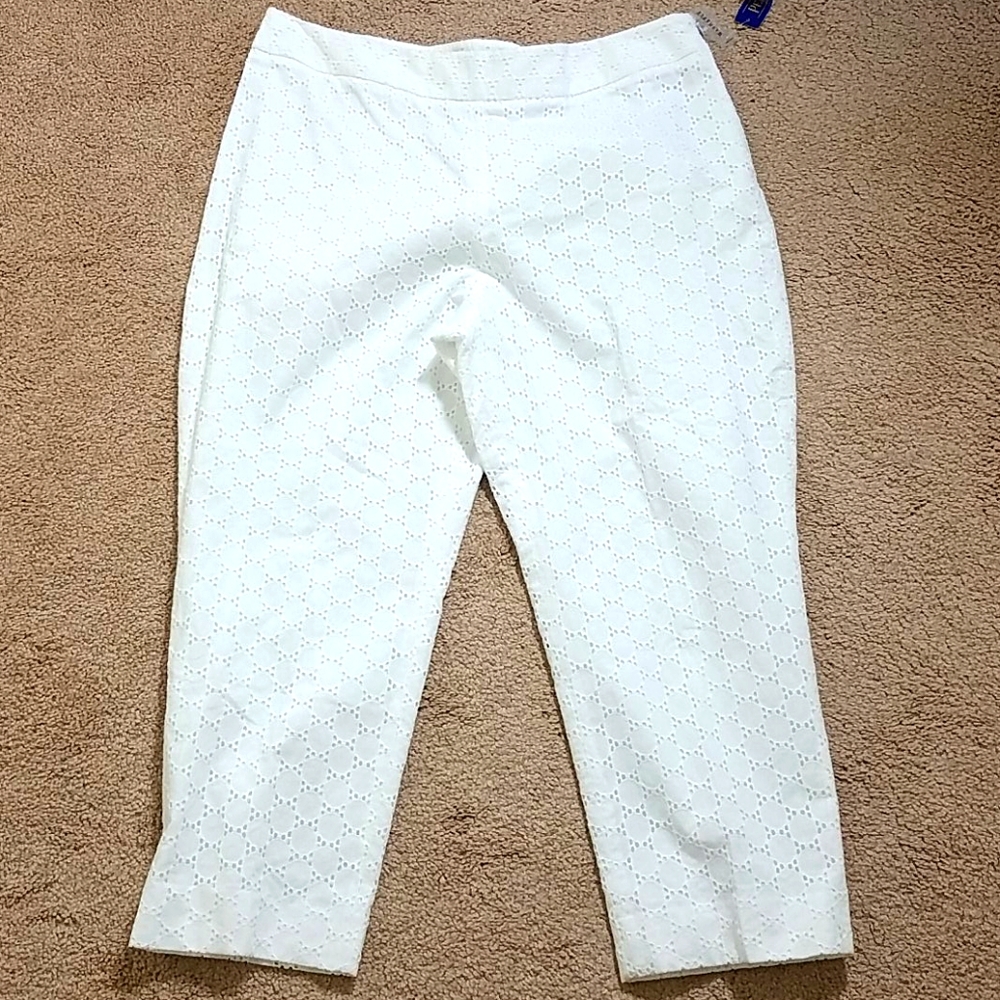 Pendleton White eyelet crop pants size 16 …